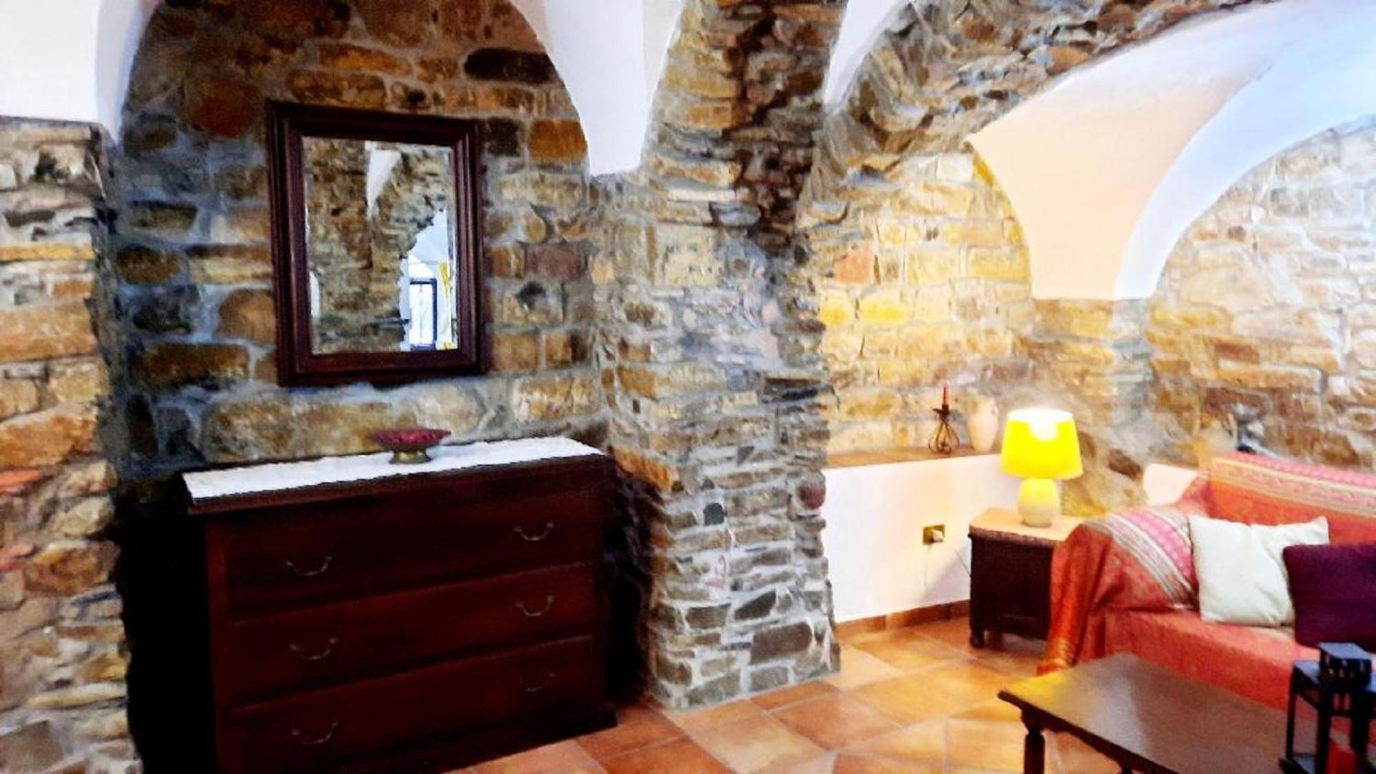 "Sapore Di Liguria" In Antico Borgo Terzorio Luaran gambar